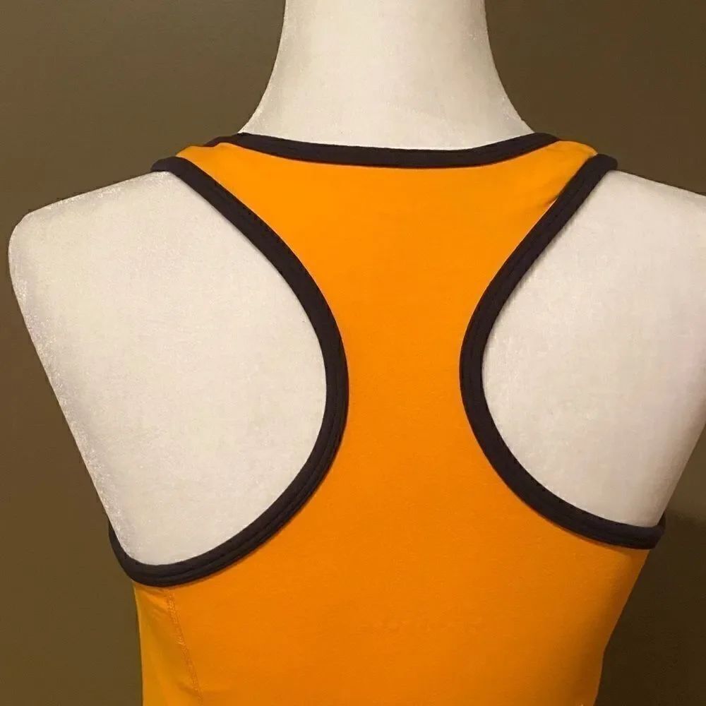 Beach Body Tank Top Size Medium - Picture 6 of 12
